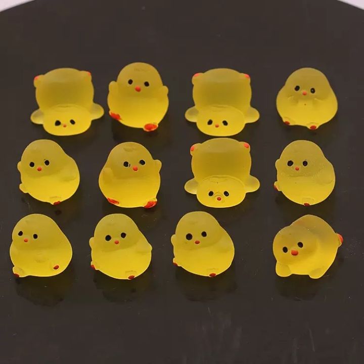 06%20pcs%20Luminous%20Cute%20Eggshell%20/Cartoon%20Chicken%20Night%20glow%20Egg/%20chick%20White%20Resin%20Car%20Decoration%20Accessories%20Car%20Ornaments%20Children%20Surprise%20Gift%20Glow%20at%20night%20-%20Image%207