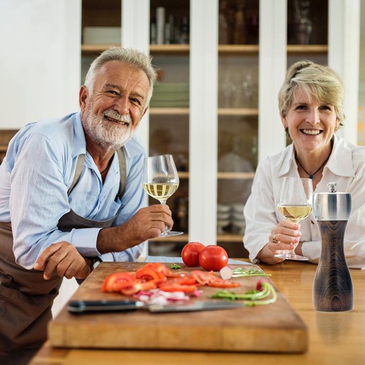 Premium%20Beech%20Pepper%20Mill%20-%20Salt%20and%20Pepper%20Grinder%20-%20Precision%20Carbon%20Steel%20Rotor%20Use%20for%20peppercorn,%20sea%20salt,%20black%20pepper-8%20inch%20for%20pepper%20-%20Image%208