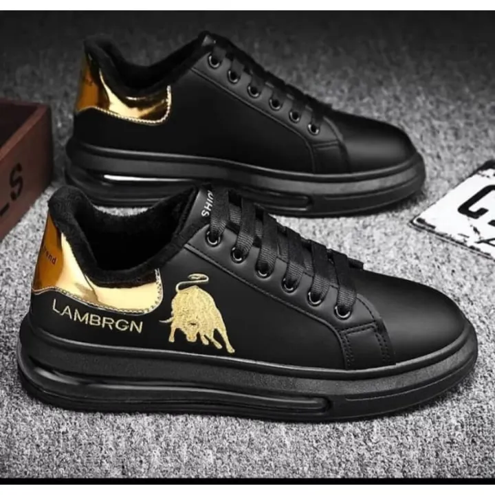 Trendy%20Leather%20Sneakers%20-%20Colorful%20-%20Lightweight%20-%20and%20Comfortable%20for%20Men%20-%20Elevate%20Your%20Casual%20Style%20-%20Image%207