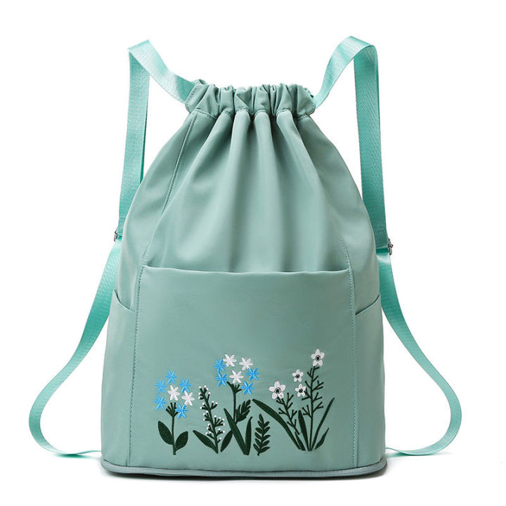 Multifunctional%20Fitness%20Travel%20Bag%20Folding%20Backpack%20Lightweight%20Waterproof%20Large%20Sports%20Bag%20Hiking%20Daypack%20Bag%20-%20Image%203