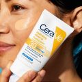 CeraVe Hydrating Mineral Sunscreen SPF30 with Sheer Tint 50ml. 