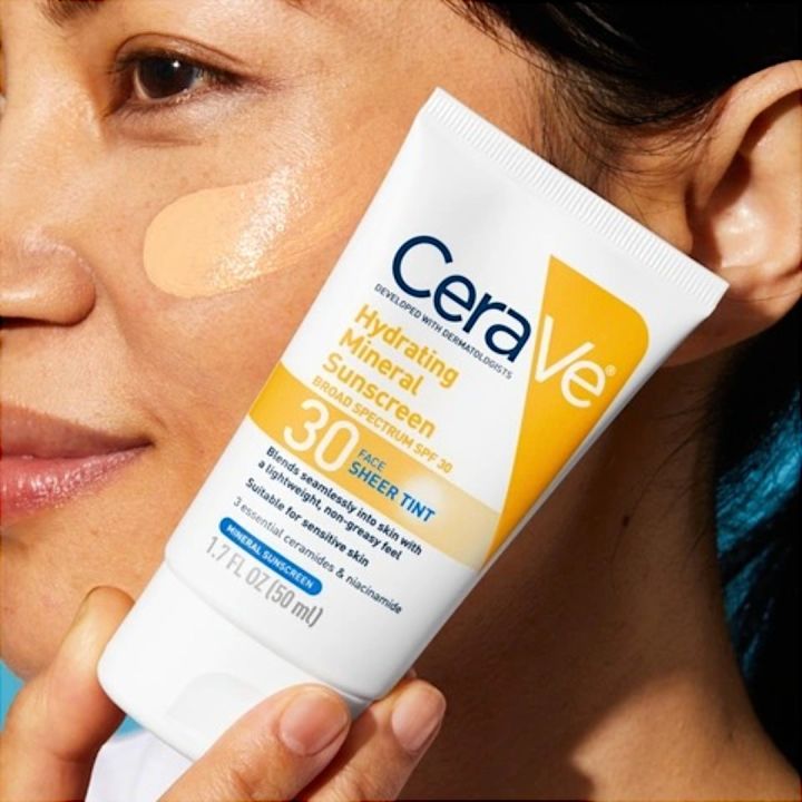 CeraVe%20Hydrating%20Mineral%20Sunscreen%20SPF30%20with%20Sheer%20Tint%2050ml%20-%20Image%205