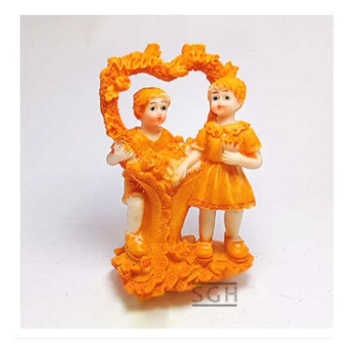 Love Couple Showpiece for Birthday Gift