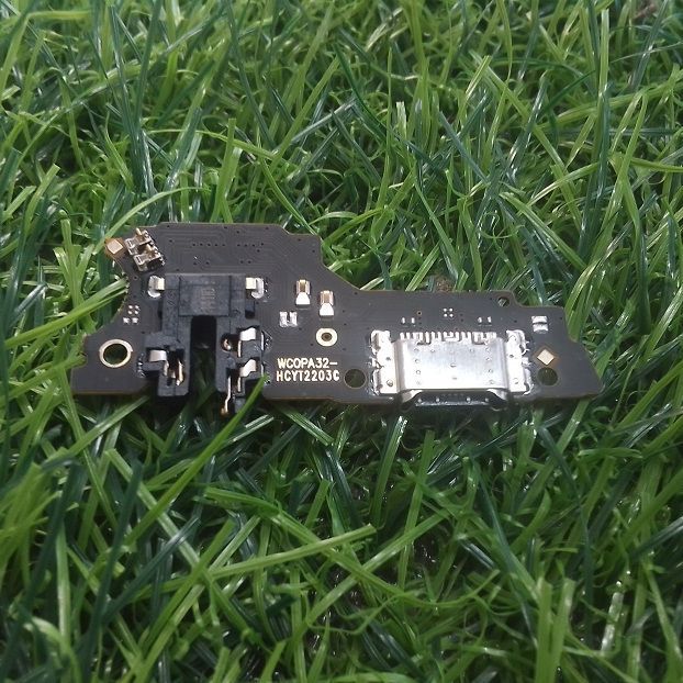 View of Oppo A53 Charging Logic Board Flex / Oppo A53 Logic Board / Oppo A53 ...