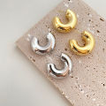 【In-Demand Item】 New Retro Alloy Chunky C Shape Hoop Earrings Glossy Round Ear Jewelry GJCUTE. 