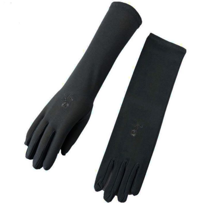 Combo%20of%20Premium%20Quality%20Hand%20and%20Leg%20Socks%20for%20Women%20-%20Image%207