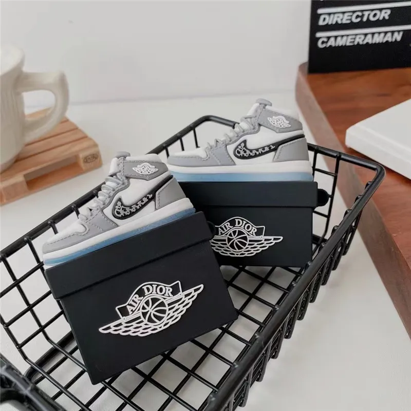 Creative Three-Dimensional Sneakers Shoe Box General Picture Apple