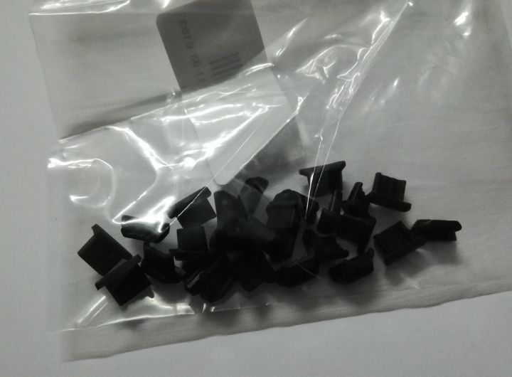 Micro%20USB%20Silicone%20%20Plug%20B%20Type%20-%20Image%203