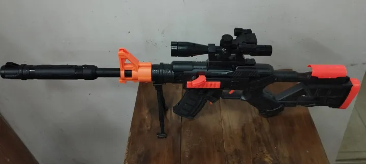 Big%20Gun%20Toy%20For%20Kids%20With%20Laser%20Light%20-%20Image%202