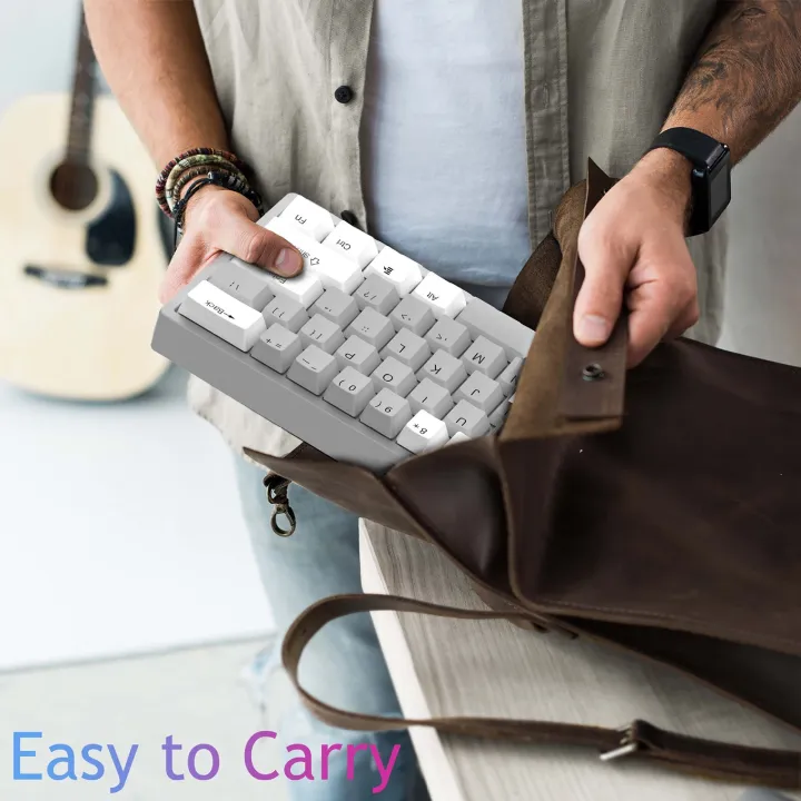 AULA%20F3261%20Type-C%20Wired%20Hot%20Swappable%2061%20Keys%20RGB%20Mechanical%20Keyboard%20-%20Image%207