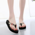 Fashion Lady Slippers Shoes Retro Womens Summer Flip Flops Casual Slippers Flat Sandals Beach Open Toe Flat Slippers for Women.