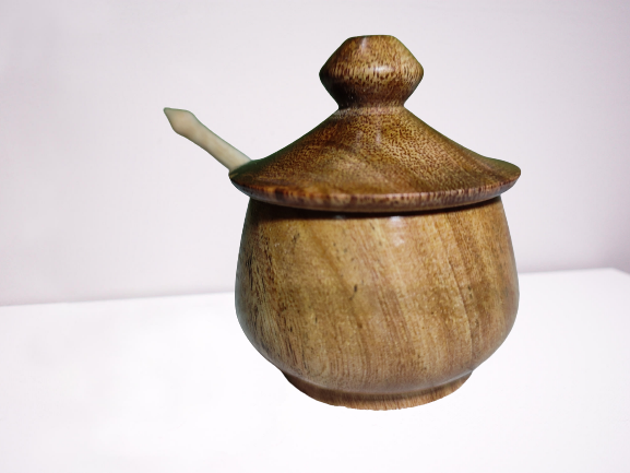 Wooden%20Salt%20Pot%20with%20Spoon%20and%20cover%20-%20Image%204