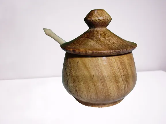Wooden%20Salt%20Pot%20with%20Spoon%20and%20cover%20-%20Image%204