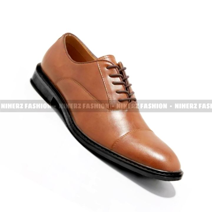 Premium%20Oxford%20Leather%20Shoes%20For%20Men%20Imported%20Belts%20Formal%20Casual%20Occasion%20or%20Gift%20(Socks%20Free)%20-%20Image%209