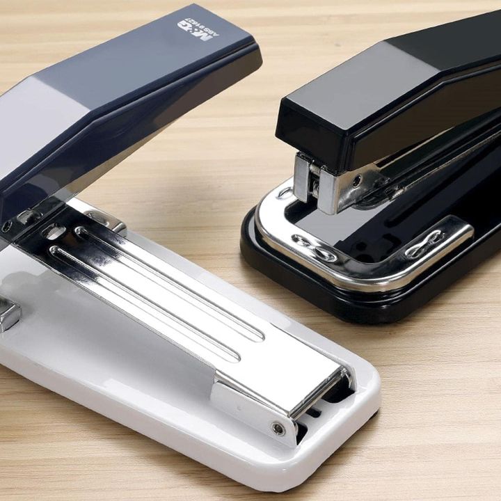 M&G%20Swing-Arm%20Swivel%20Stapler,%20360-degree%20Rotary%20Stapler,%2020%20Sheet%20Capacity%20Heavy%20Duty%20Stapler%20-%20Image%205