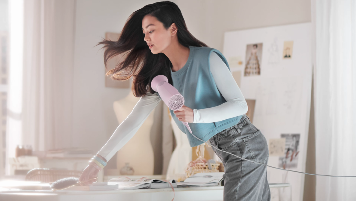 Philips%203000%20Series%20Hair%20Dryer%20BHD300%20%E2%80%93%20ThermoProtect%201600W%20-%20Image%207