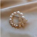 Butterfly Brooch for Women Baroque Trendy Elegant Circle Leaf Brooch Pins Party Wedding Gifts.