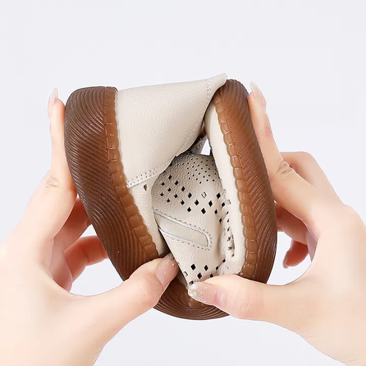 Summer%20Women%20Casual%20Shoes%20Fashion%20Hollow%20Out%20Loafers%20Breathable%20Women's%20Flat%20Shoes%20Ladies%20Designer%20Sneakers%20Slip-on%20Moccasins%20Moonlight%20Shines%20-%20Image%204