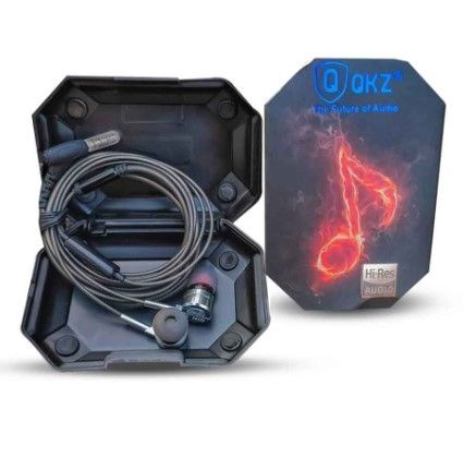 QKZ%20DM9%20Wired%20In-Ear%20Earphone%20-%20Image%205