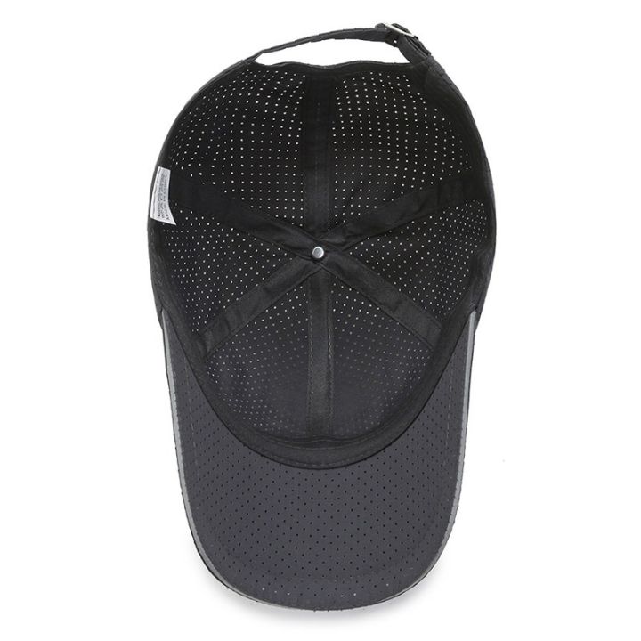 Reflective%20Strip%20Baseball%20Cap%20Outdoor%20Shade%20Men%20and%20Women%20Sun%20Hats%20Breathable%20Cool%20Summer%20Cap%20-%20Image%206