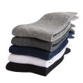 Autumn and Winter New Men's Solid Color Cotton Socks Half Brushed Tube Socks Thick Casual Mid-Calf Length Men's Socks Warm Terry Socks.