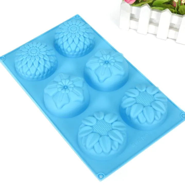 %E3%80%90Tech-savvy%E3%80%91%206%20Hole%20DIY%20Art%20Handmade%20Soap%20Round%20Flower%20Shape%20Candle%20Cake%20Baking%20Mold%20-%20Image%203
