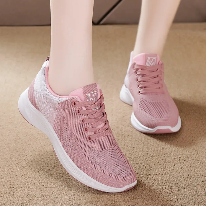 Shoes%20women's%20spring%20and%20autumn%20new%20casual%20sports%20women's%20shoes%20wholesale%20soft%20soled%20running%20shoes%20fashion%20hiking%20shoes%20one%20piece%20dropshipping%20-%20Image%202