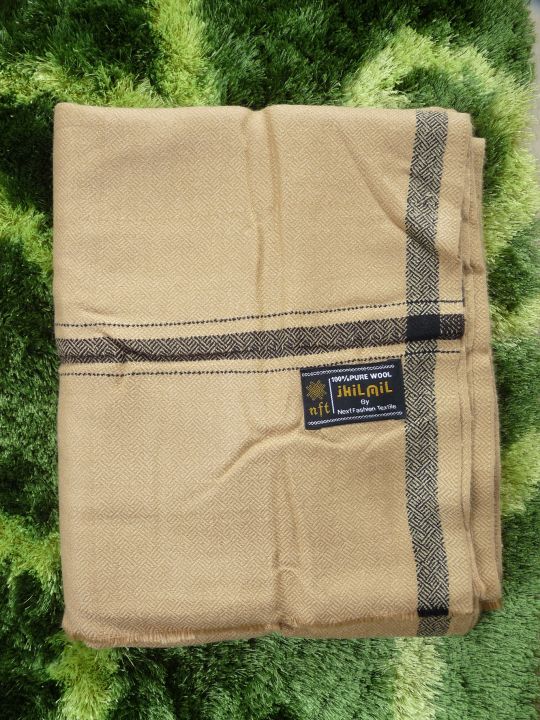 Traditional%20Gents'%20Shawl%20with%20two%20sides%20wearable%20(%20Design%203%20)%20-%20Image%203