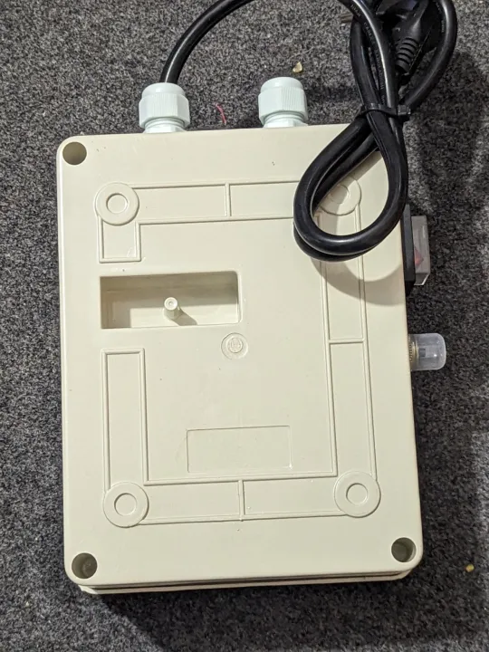 2HP%20Motor%20Control%20Unit%20Submersible%20Weter%20Pump%20Control%20Device%20With%20Capacitor%2070mfd%20-%20Image%203