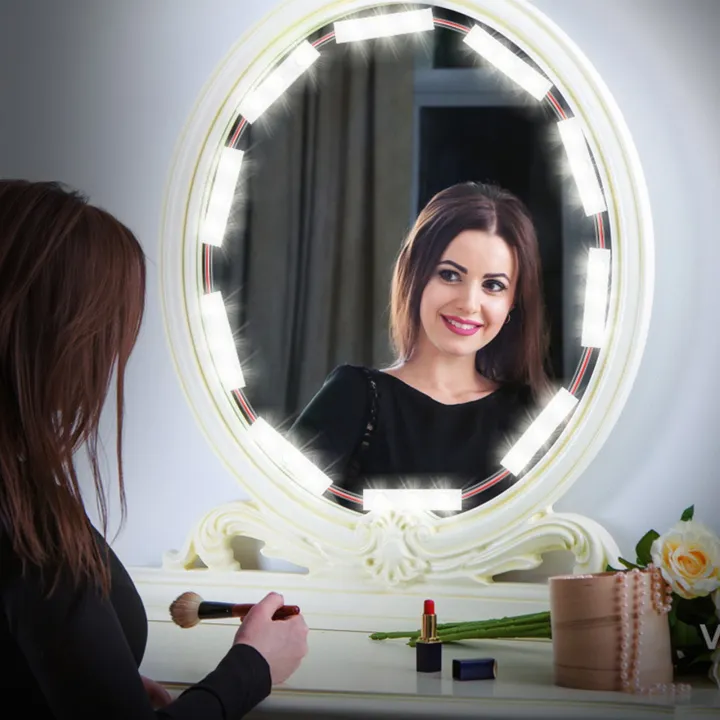 2-piece%20LED%20makeup%20mirror%20light%20USB%20trip%20light%20-%20Image%206