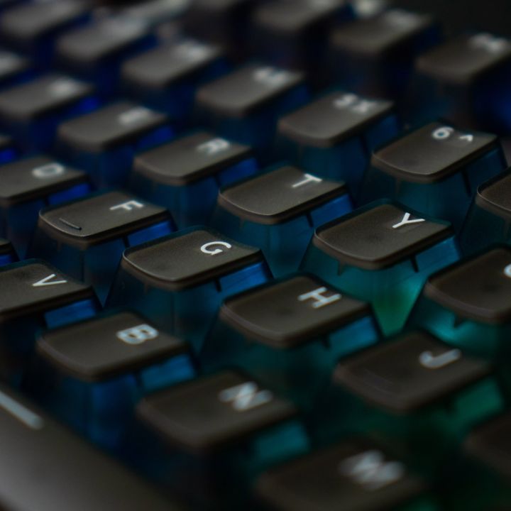 132%20Keys%20Transparent%20Keycaps%20For%20Gaming%20Mechanical%20Keyboard%20OEM%20Profile%20ABS%20Clear%20Keycap%20RGB%20backlit%20Game%20Keyboard%20Key%20caps%20DIY%20-%20Image%204