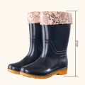 Rain boots for ladies medium high rain boots adult water shoes fashion water boots warm fleece waterproof labor protection shoes rubber shoes.