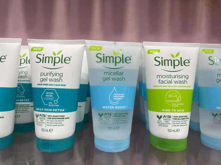 Simple%20Purifying%20Gel%20Wash%20-%20150ml%20-%20Image%202