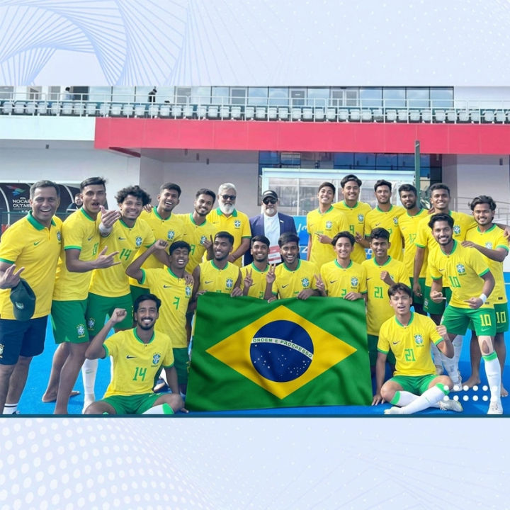 (5%20by%203)%20Feet%20World%20Cup%20Special%20Brazil%20National%20Flag%20With%20Durable%20Hanging%20Rope%20Easy%20To%20Install%20On%20Pole%20Window%20Balcony%20Fadeless%20Printing%20Green%20Yellow%20Blue%20Colors%20Brasil%20National%20Team%20Football%20Match%20Celebration%20-%20Image%205