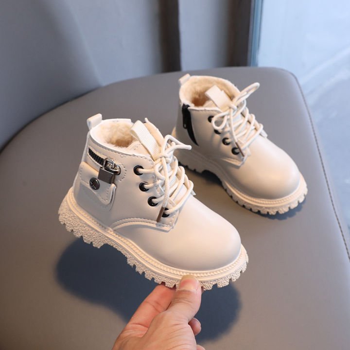 2021%20Winter%20New%20Children's%20British%20Booties,%20Boys'%20Fashion%20Fleece%20Martin%20Boots,%20Girls'%20Side%20Zipper%20Soft%20Sole%20Cotton%20Boots%20-%20Image%203