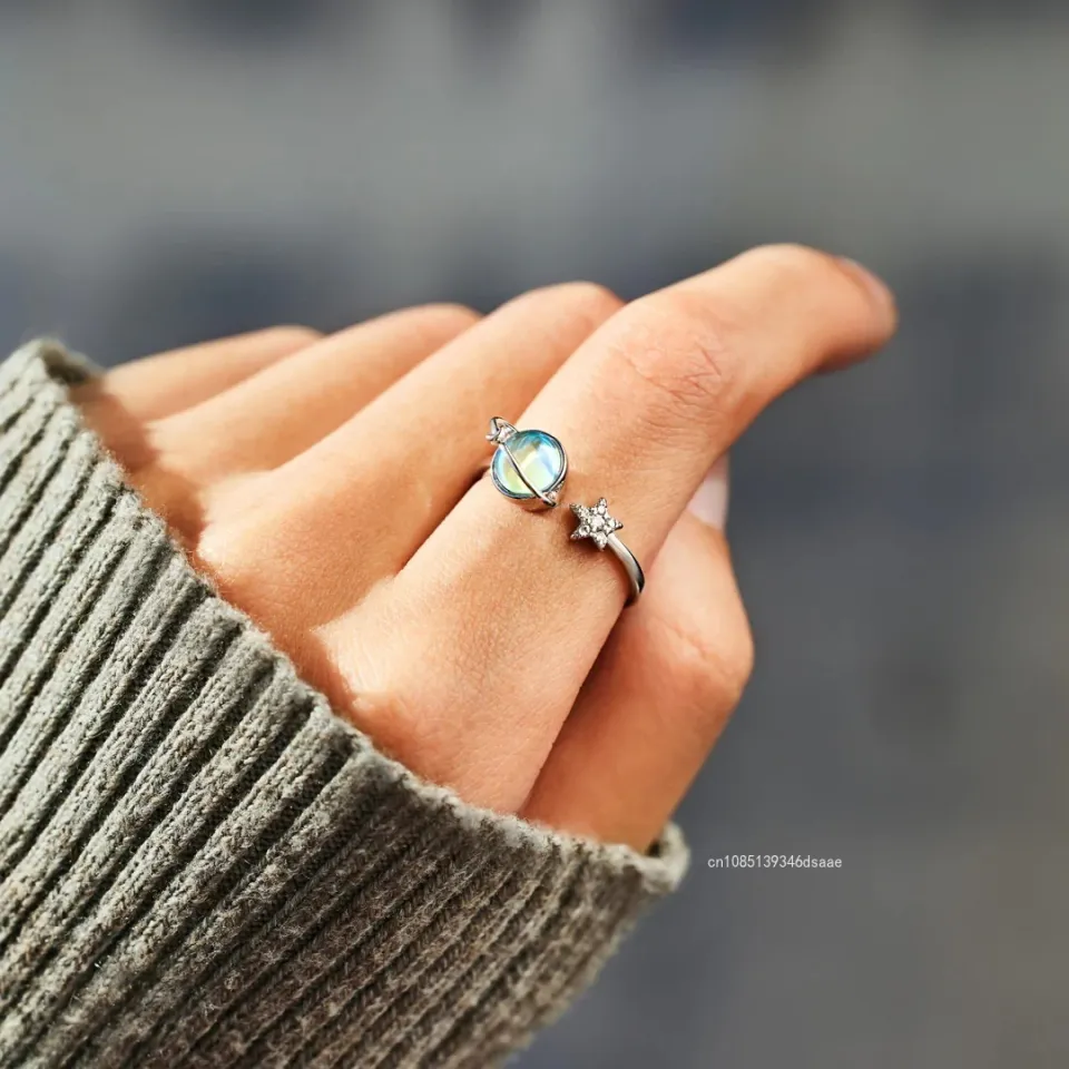 Korean Rotatable Star Moon Anxiety Ring with Gift Card for Women