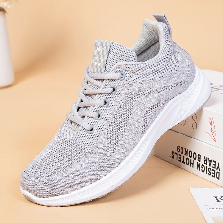 Sneakers%20Women's%202023%20Spring%20Fly%20Weaving%20Fashion%20Casual%20Trendy%20Shoes%20Breathable%20Outdoor%20Running%20Shoes%20Low%20Top%20Mesh%20Women's%20Shoes%20-%20Image%207