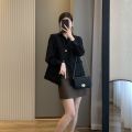 Black Shirt Women's Long-Sleeved Spring and Autumn French Design Feeling Light Mature Wind Exquisite Stacked Loose Temperament Professional Shirt. 