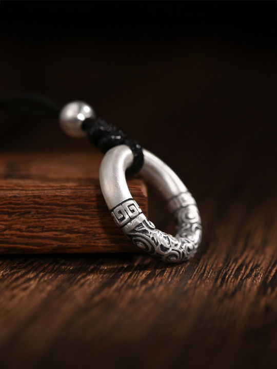 Xiangyun%20Ping%20An%20Buckle%20Pendant%20Men's%20and%20Women's%20Necklaces%20Trendy%20Solid%20Retro%20Personality%20Brand%20Accessories%20Ethnic%20Style%20Pendant%20Jewelry%20-%20Image%203