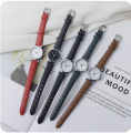 Women Fashion Vintage Small Dial Watch Sweet Leather Strap Casual Women's Watches Bracelet Quartz Ladies Watch Girl Clock Wrist 1Pcs.