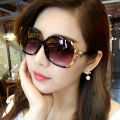 Stylish Flower Design Sunglass for Women.