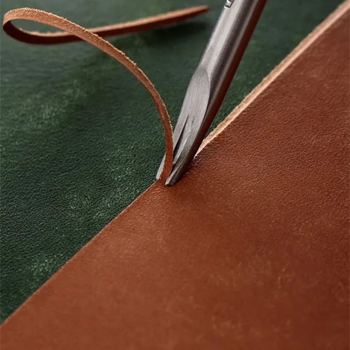 Beech%20Wood%20Edge%20Trimmer%20Leather%20Carving%20Leather%20Trimming%20Tool%20Cowhide%20Leather%20Hand%20Suture%20DIY%20Wooden%20Handle%20Trimmer%201Pcs%20-%20Image%204