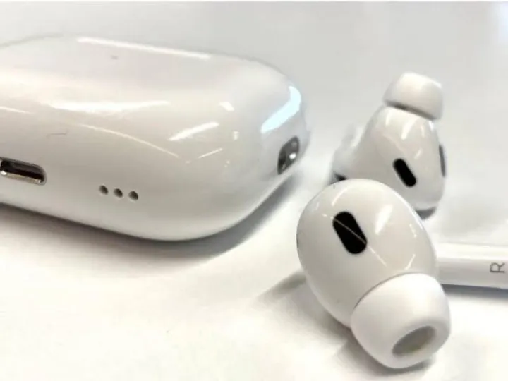 AirPods%20Pro%202nd%20Generation%20long%20lasting%20specials%20edition%20wireless%20blutooth%20Earbuds%20by%20Trendio%20(replica)%20-%20Image%206