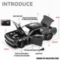 1:24 Dodge Challenger Hellcat Toy Car Die Cast Metel Cars Toy Pull Back Hellcat Model Cars with Sound and Light Hellc for Kids. 