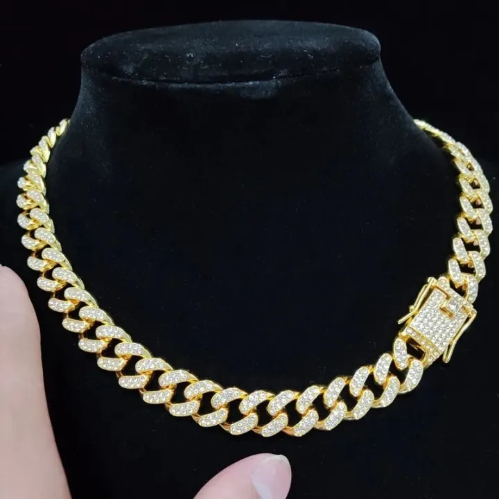 Men%20Women%20Hip%20hop%20Iced%20Out%20Bling%20Chain%20Necklace%20High%20quality%2013mm%20width%20Miami%20Cuban%20Chain%20HipHop%20Necklaces%20Fashion%20Jewelry%20-%20Image%204