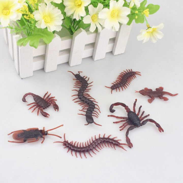 5pcs Realistic Insect Prank Funny Toys Mixed Simulation Insect Toy Chinese Silicone Soft  Simulation Plastic Cockroach Gecko Scorpion Cricket Spider Toy Realistic