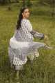 New Model Nayra Cut 3 Piece For Women Stylish Linen Kamiz Orna And Salwar Set Screen Print Readymade Party Dress.