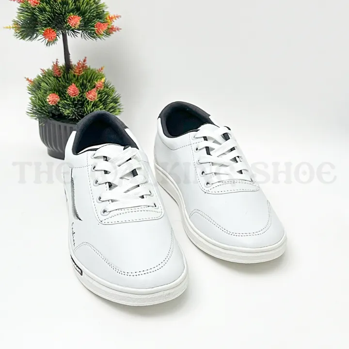 New%20Stylish%20and%20Fashionable%20Winter%20Exclusive%20Sneakers%20Converse%20Shoes%20for%20Men%20-%20White%20Shoes%20-%20Image%206