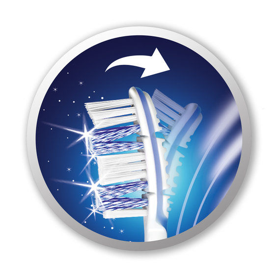 TRISA%20Flexible%20White%20toothbrush%20-%20made%20in%20Switzerland%20-%20medium%20-%20Image%205