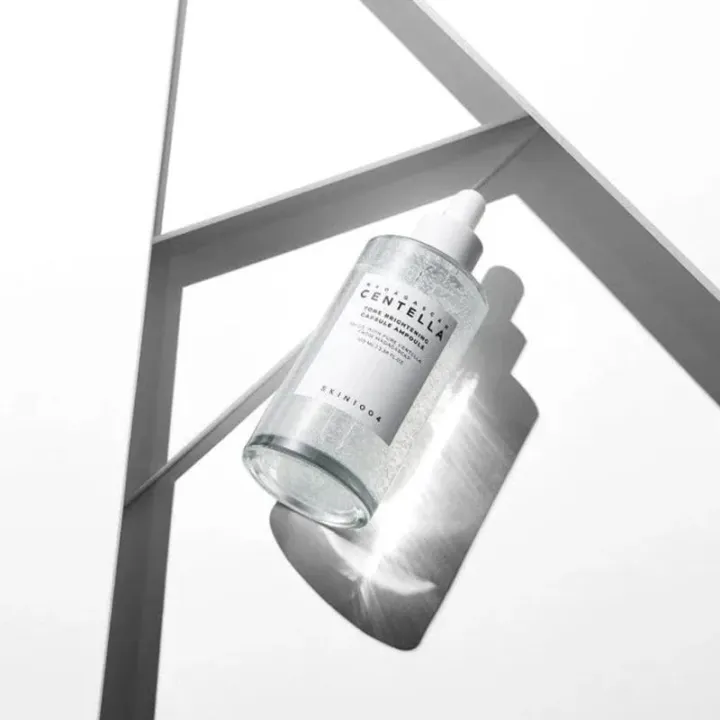 Centella%20Skin%20Care%20Septet%20Tone%20Brightening%20Capsule%20Ampoule%20Extract%20Essence%20Calming%20Moisturizing%20Korean%20Origin%20Skin%20Care%20Product%20-%20Image%204